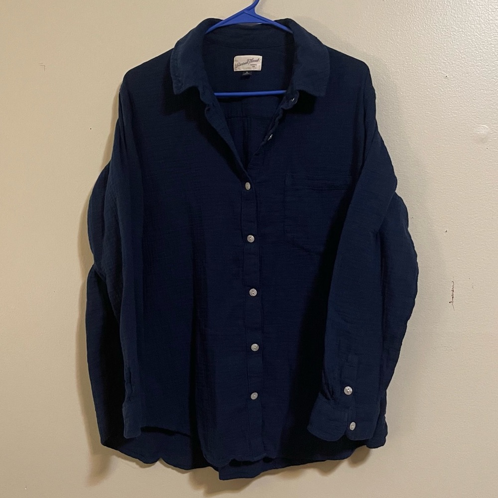 Universal Thread Navy Blue Button Down womens XL